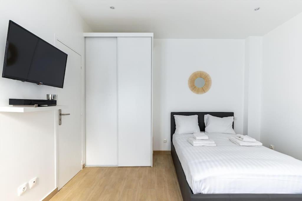 Appartement Montbrun/Alesia : Cosy Studio à Paris Extérieur photo